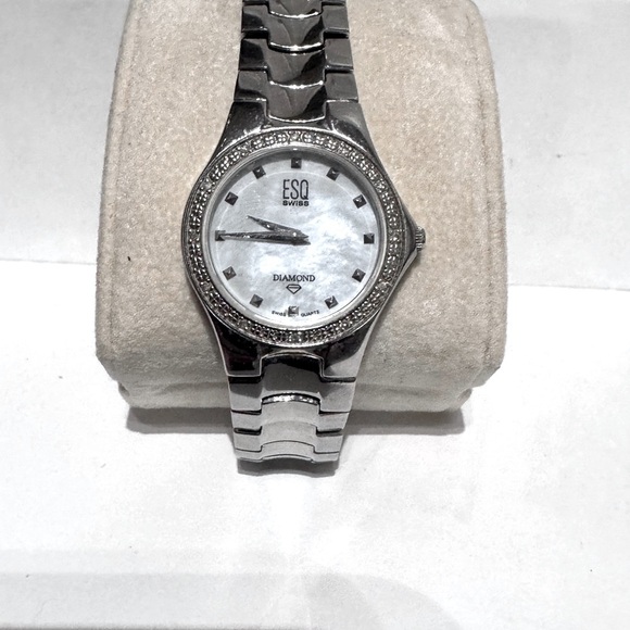 ✨🕰️ ESQ by Movado Women’s Diamond Accent Watch – Stainless Steel Luxe 💎✨ - Picture 13 of 13